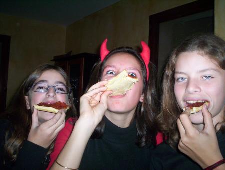 ma2leine alice & sara